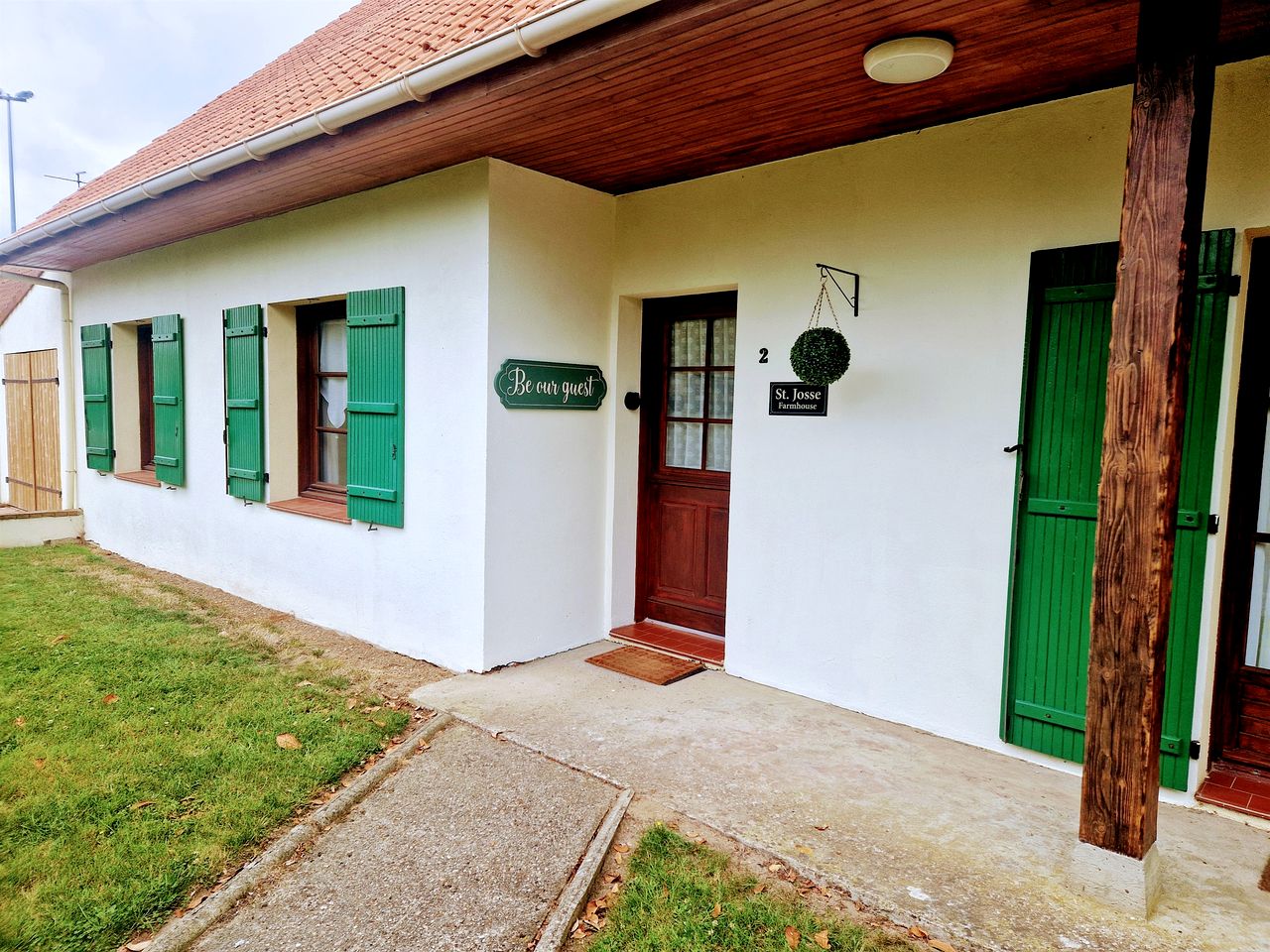 Fantastic Beach Close Cottage with Barbecue in Etaples, Hauts de France