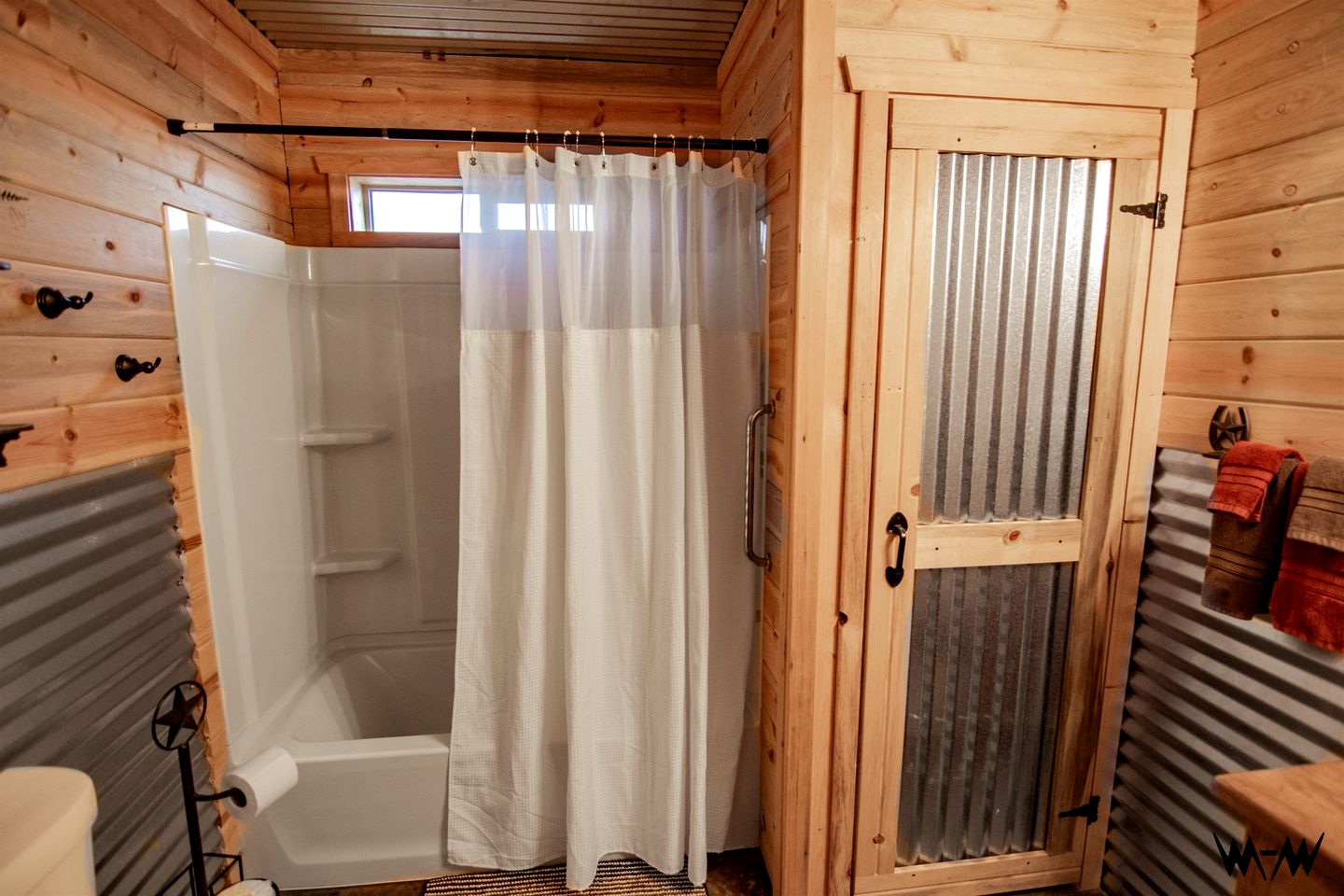 Fantastic Cabin with Fire Pit and Barbecue in Monticello, Utah