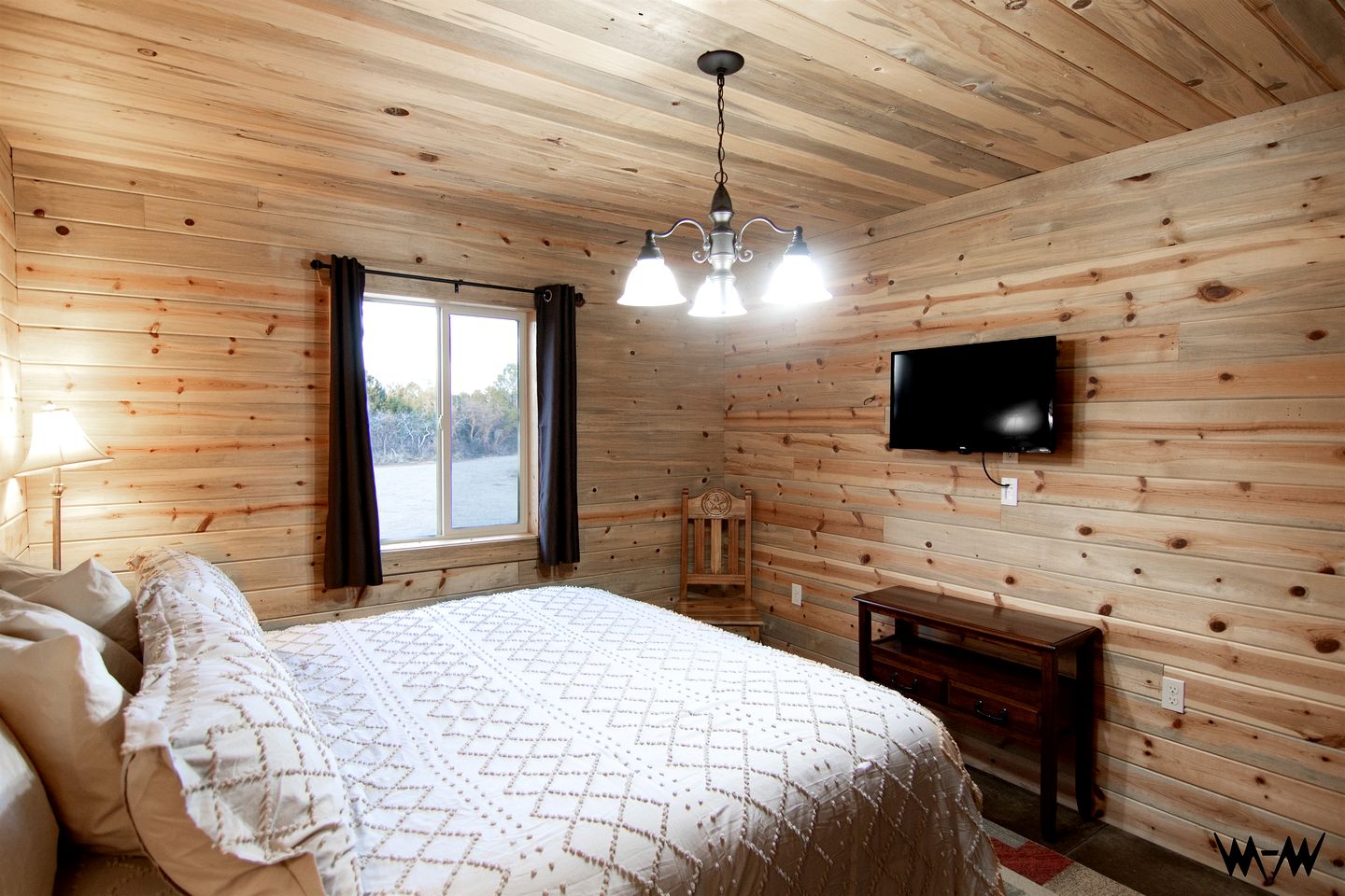 Fantastic Cabin with Fire Pit and Barbecue in Monticello, Utah