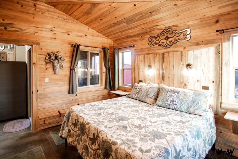 Cabins (United States of America, Monticello, Utah)