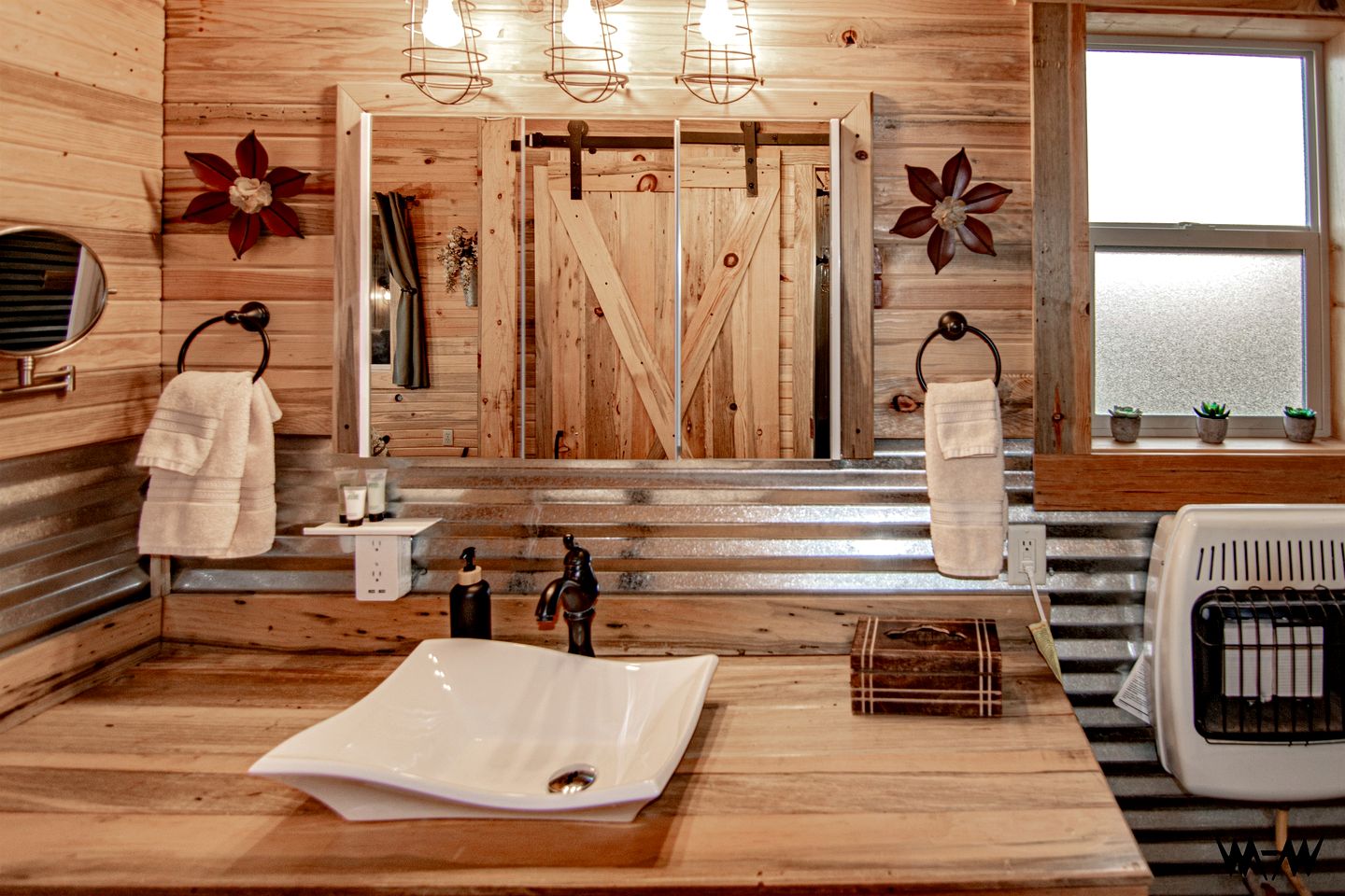 Fantastic Cabin with Fire Pit and Barbecue in Monticello, Utah