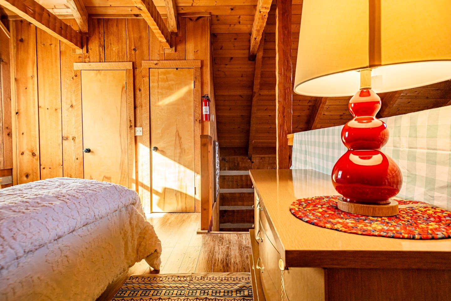 Fantastic Cabin with Fire Pit and Stunning Forest Views in Sevierville, Tennessee