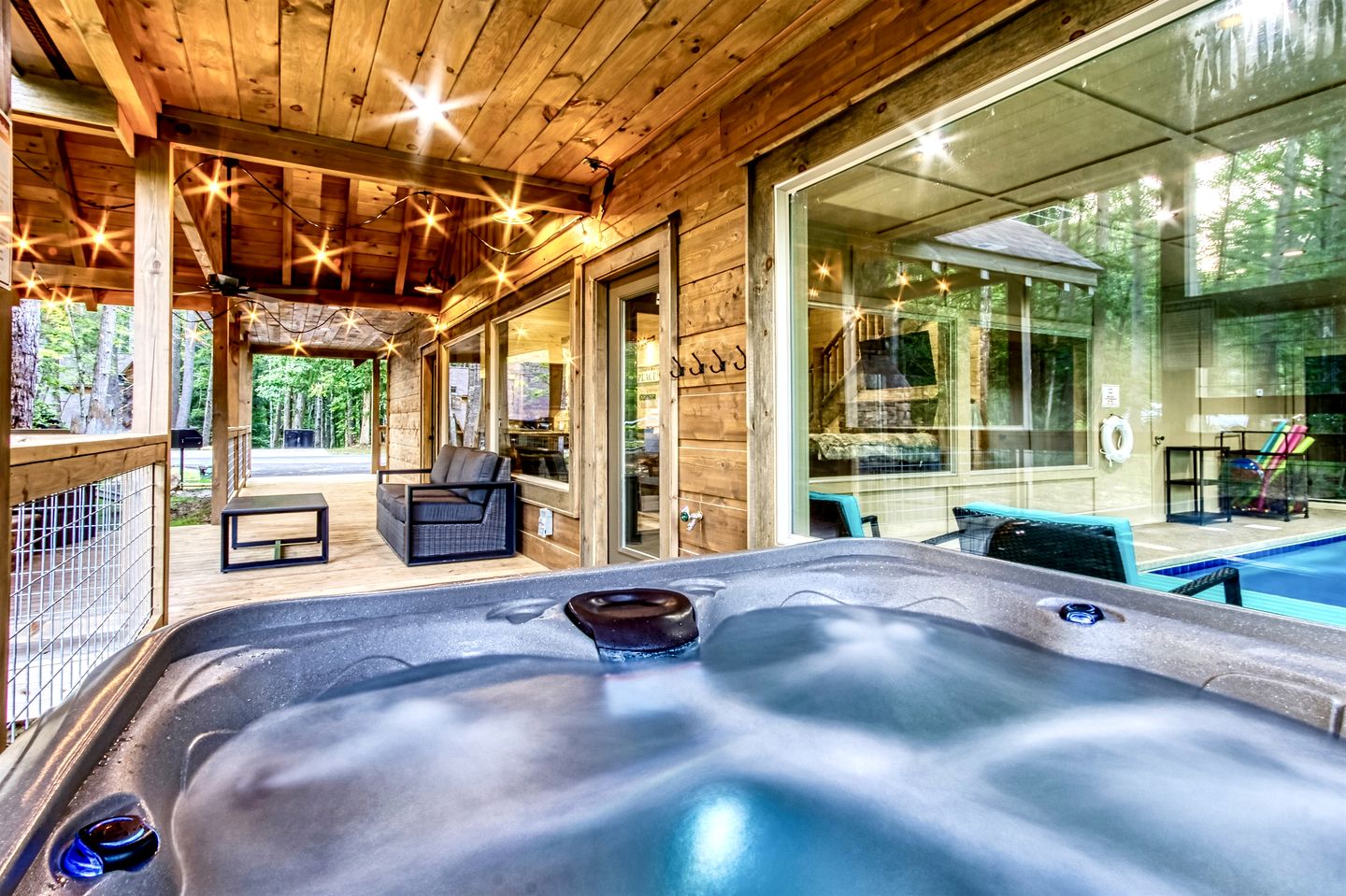 Fantastic Cabin Nestled Amidst Trees and Hot-tub Provided in Sevierville, Tennessee