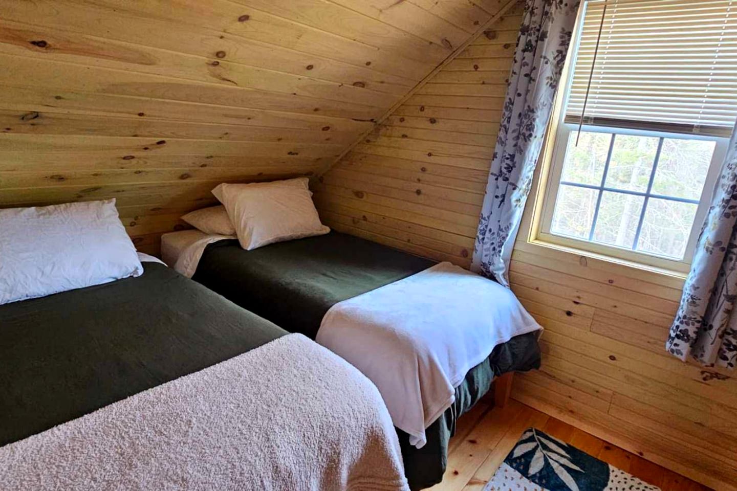 Fantastic Cabin Perfect for Adventure Lovers in Maine
