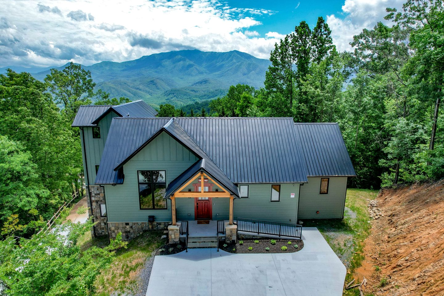 Cabins (United States of America, Gatlinburg, Tennessee)