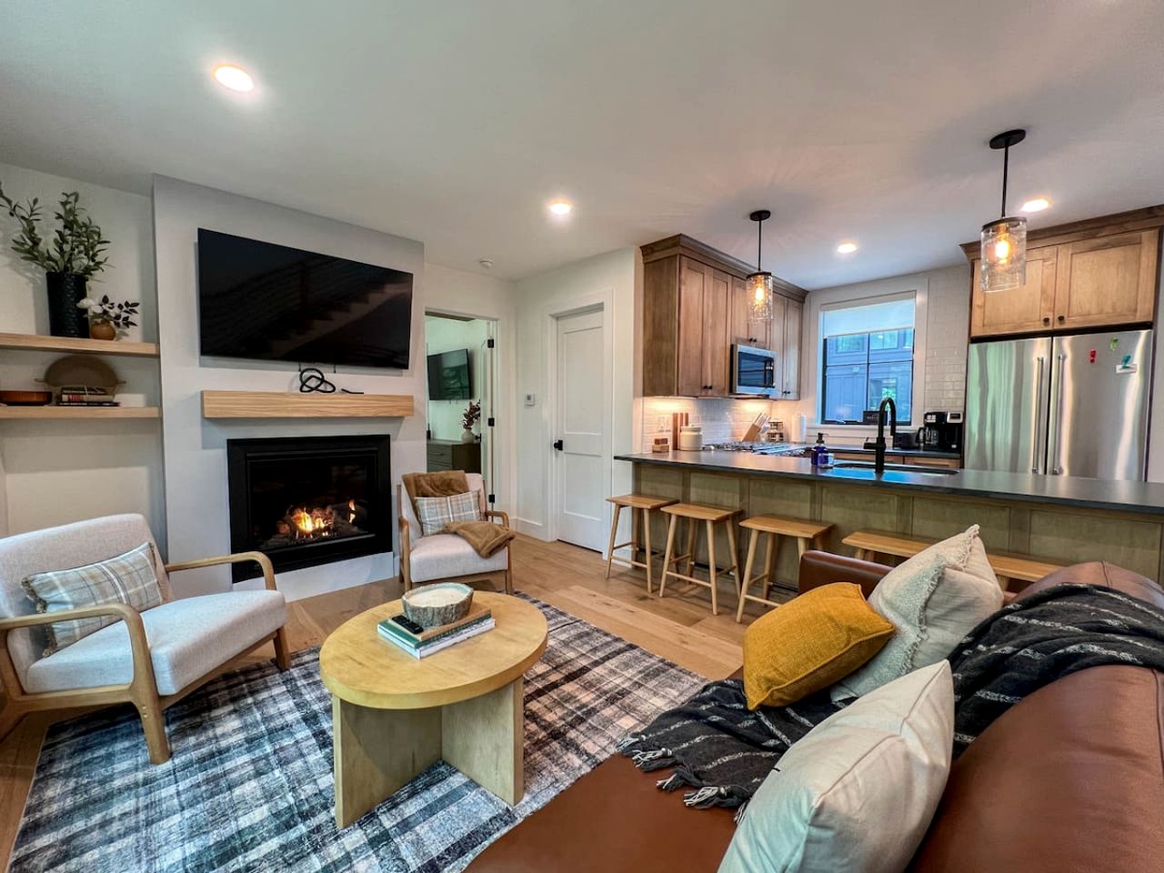 Fantastic Cottage Nestled Amidst Trees and Hot-tub Provided in North Conway, New Hampshire