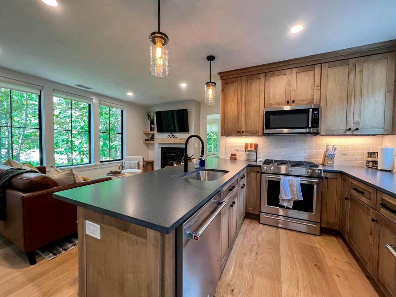 Fantastic Cottage Nestled Amidst Trees and Hot-tub Provided in North Conway, New Hampshire