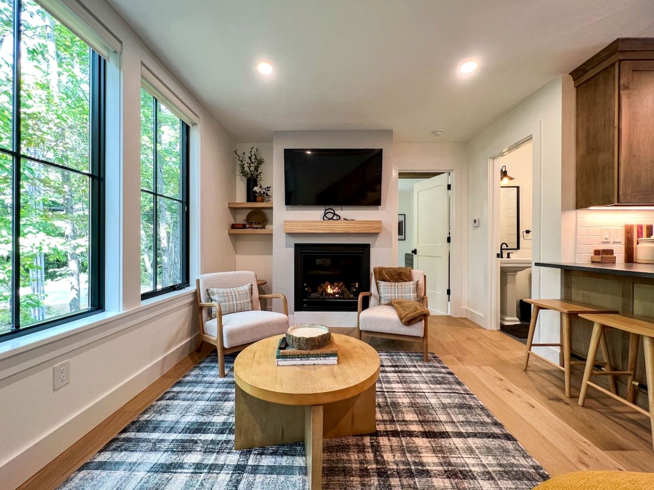 Fantastic Cottage Nestled Amidst Trees and Hot-tub Provided in North Conway, New Hampshire