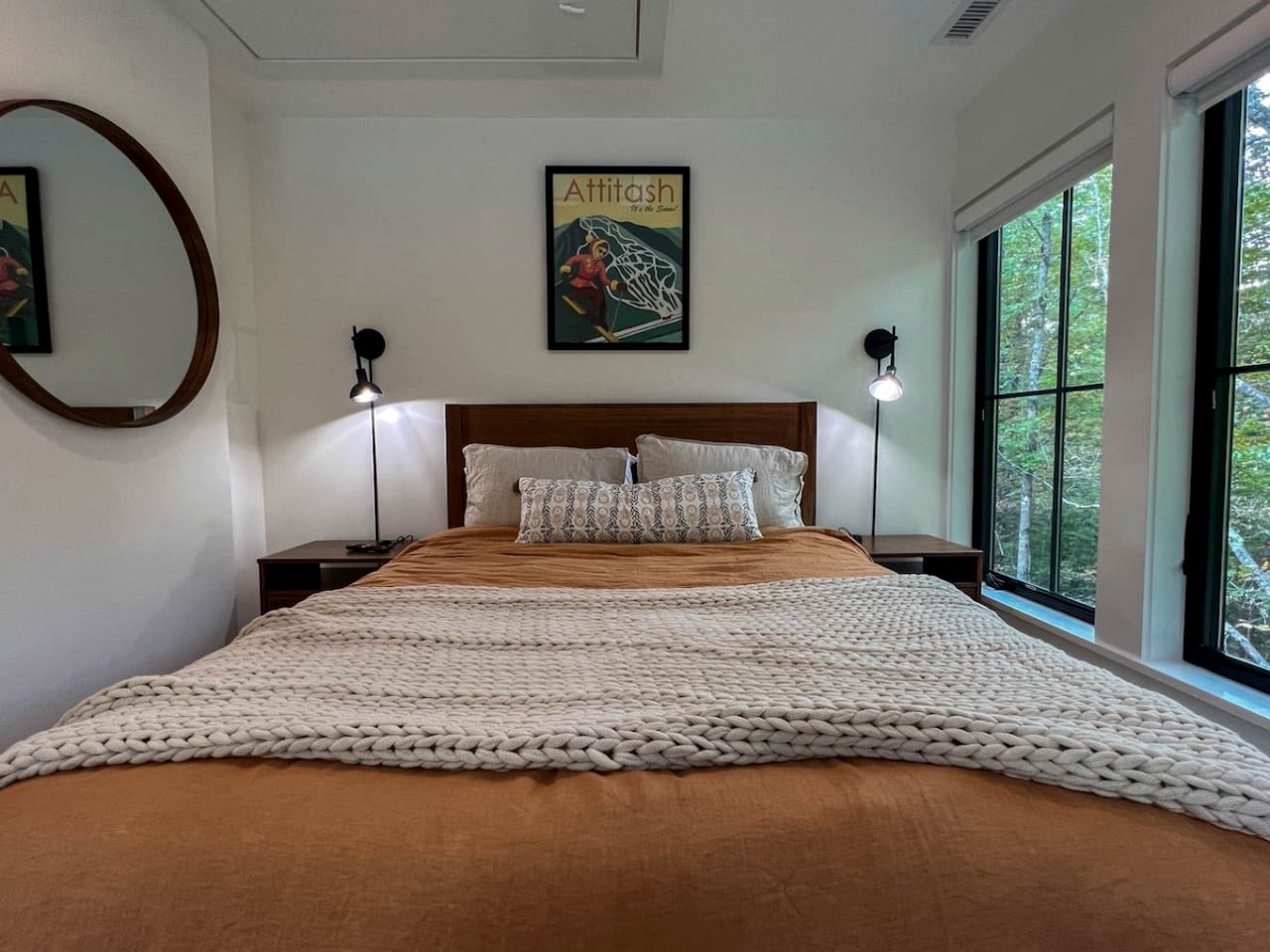 Fantastic Cottage Nestled Amidst Trees and Hot-tub Provided in North Conway, New Hampshire