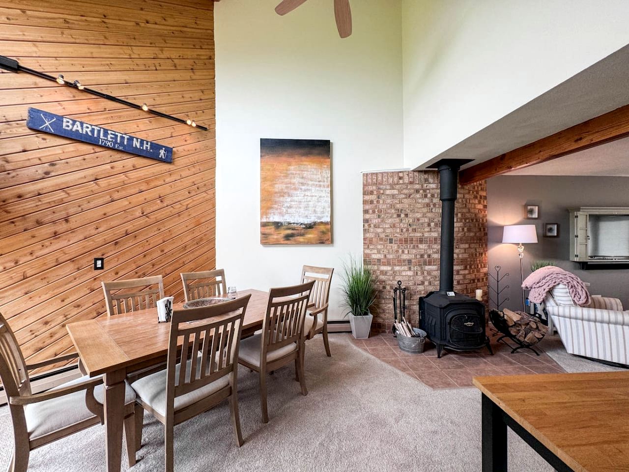 Fantastic Cottage with Stunning Sights in Bartlett, New Hampshire