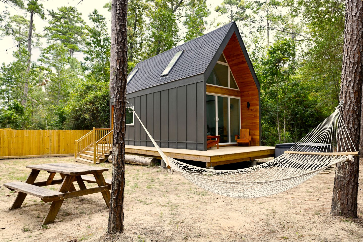 Fantastic Cozy Cabin with Hammock and Fire Pit in Montgomery, Texas