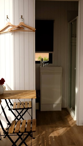 Tiny Houses (Australia, Forbes, New South Wales)