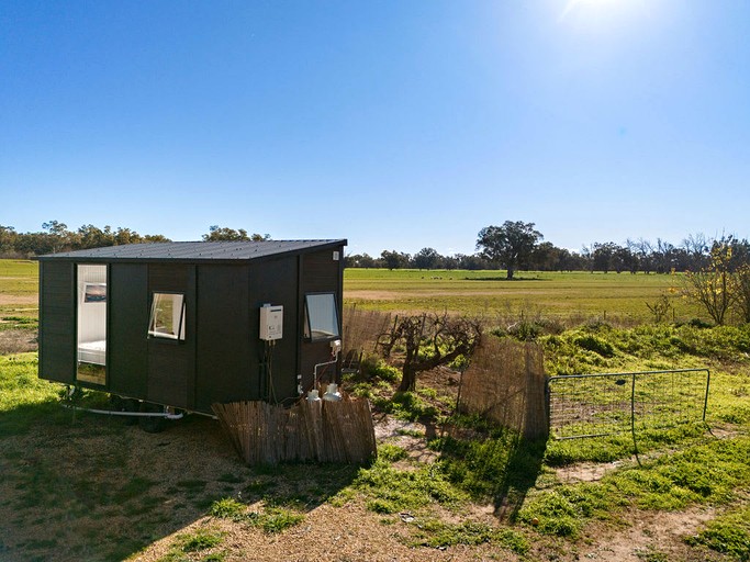 Tiny Houses (Australia, Forbes, New South Wales)