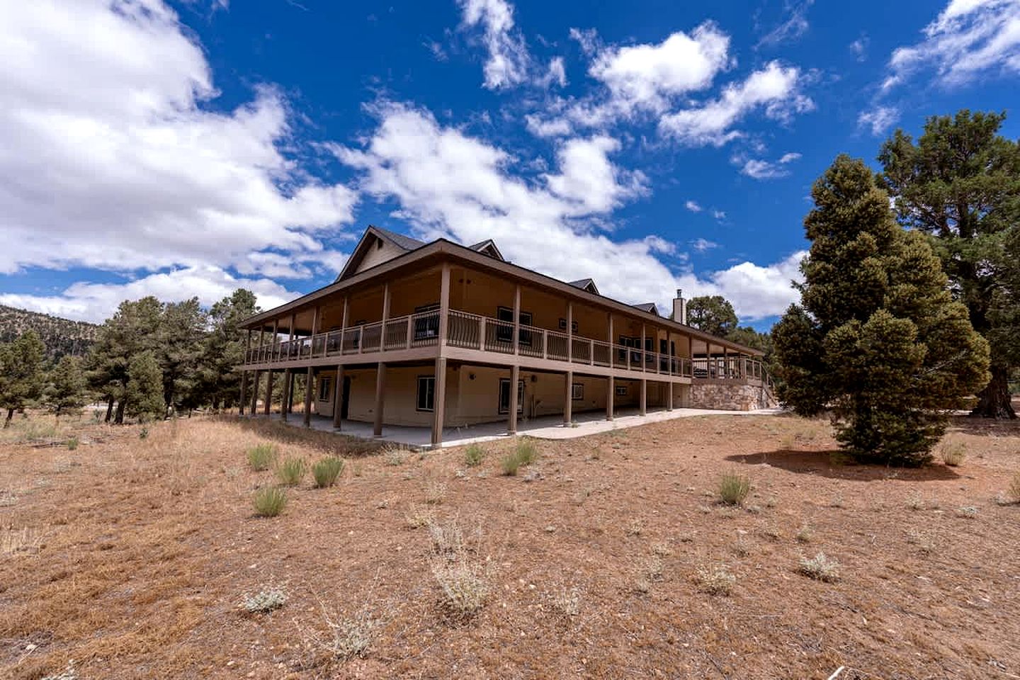 Fantastic Group Cabin with Fireplace and Spacious Game Room in Big Bear City, California