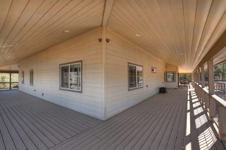 Cabins (United States of America, Big Bear, California)