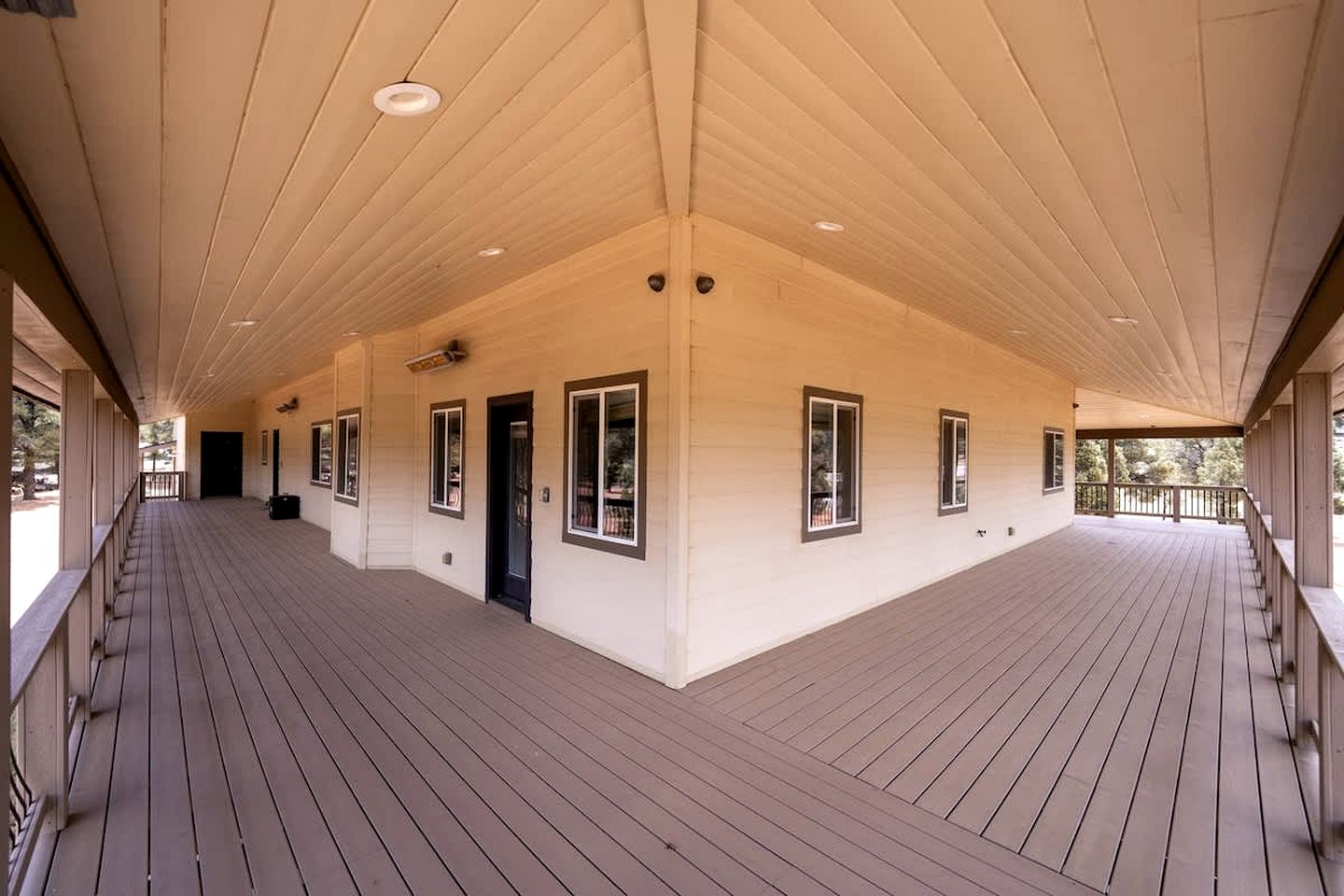 Fantastic Group Cabin with Fireplace and Spacious Game Room in Big Bear City, California