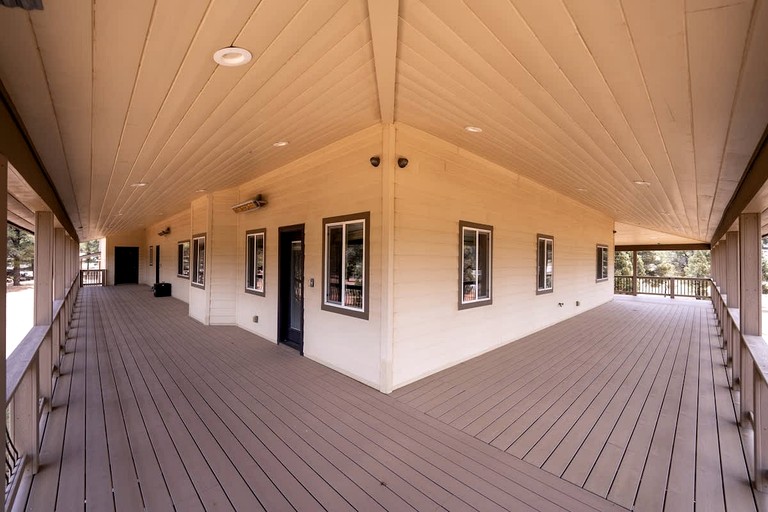 Cabins (United States of America, Big Bear, California)