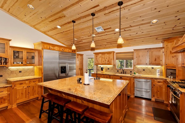 Cabins (United States of America, Big Bear, California)