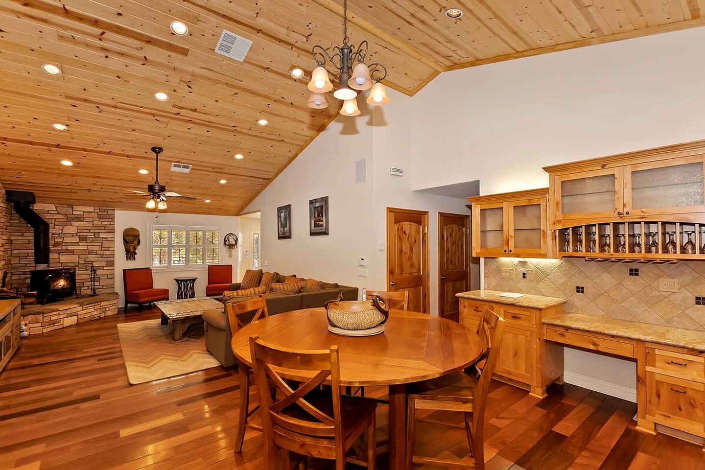 Fantastic Group Cabin with Fireplace and Spacious Game Room in Big Bear City, California