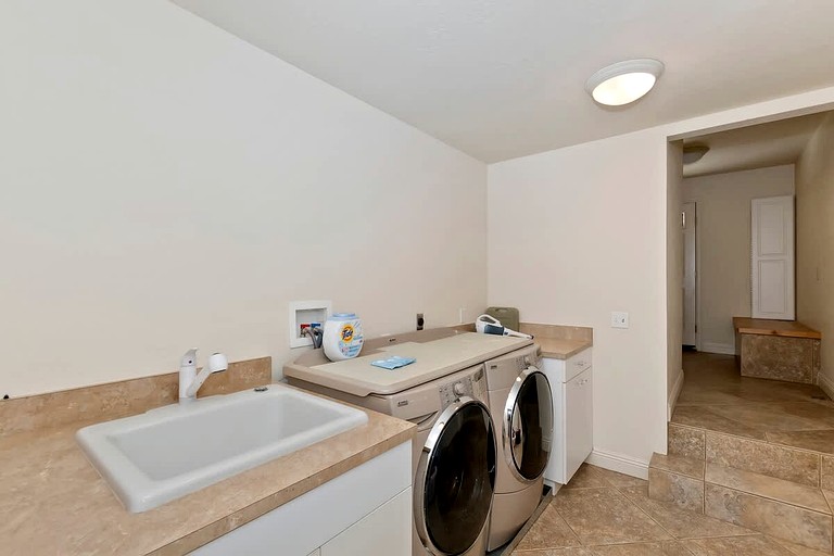 Cabins (United States of America, Big Bear, California)