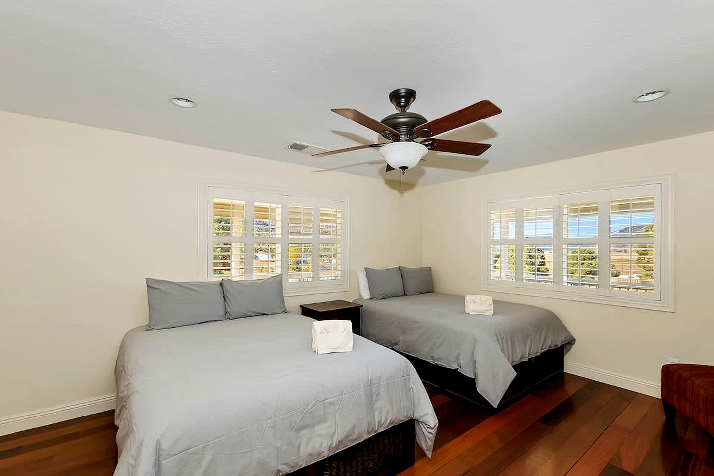 Fantastic Group Cabin with Fireplace and Spacious Game Room in Big Bear City, California