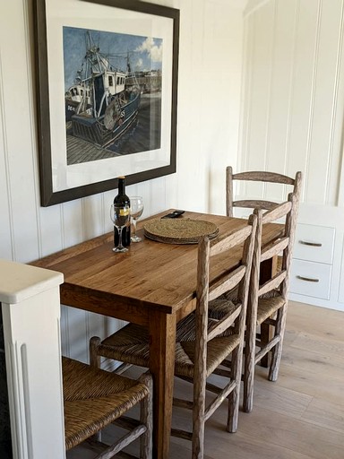 Huts (United Kingdom, Haverfordwest, Wales)