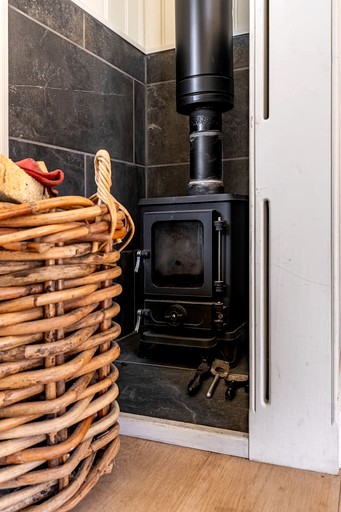 Huts (United Kingdom, Haverfordwest, Wales)