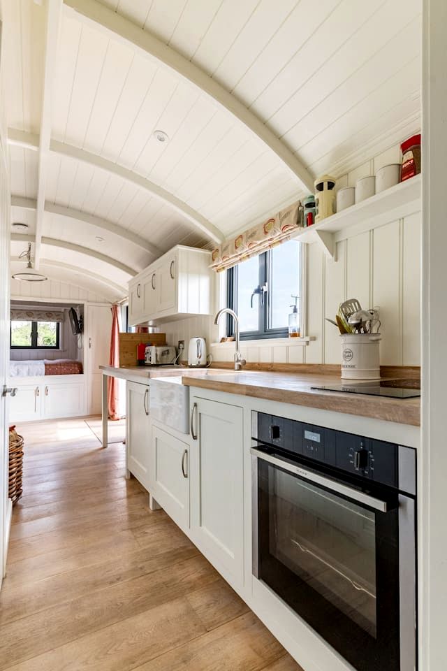 Fantastic Hut with Barbecue and Fire Pit in Haverfordwest, Wales