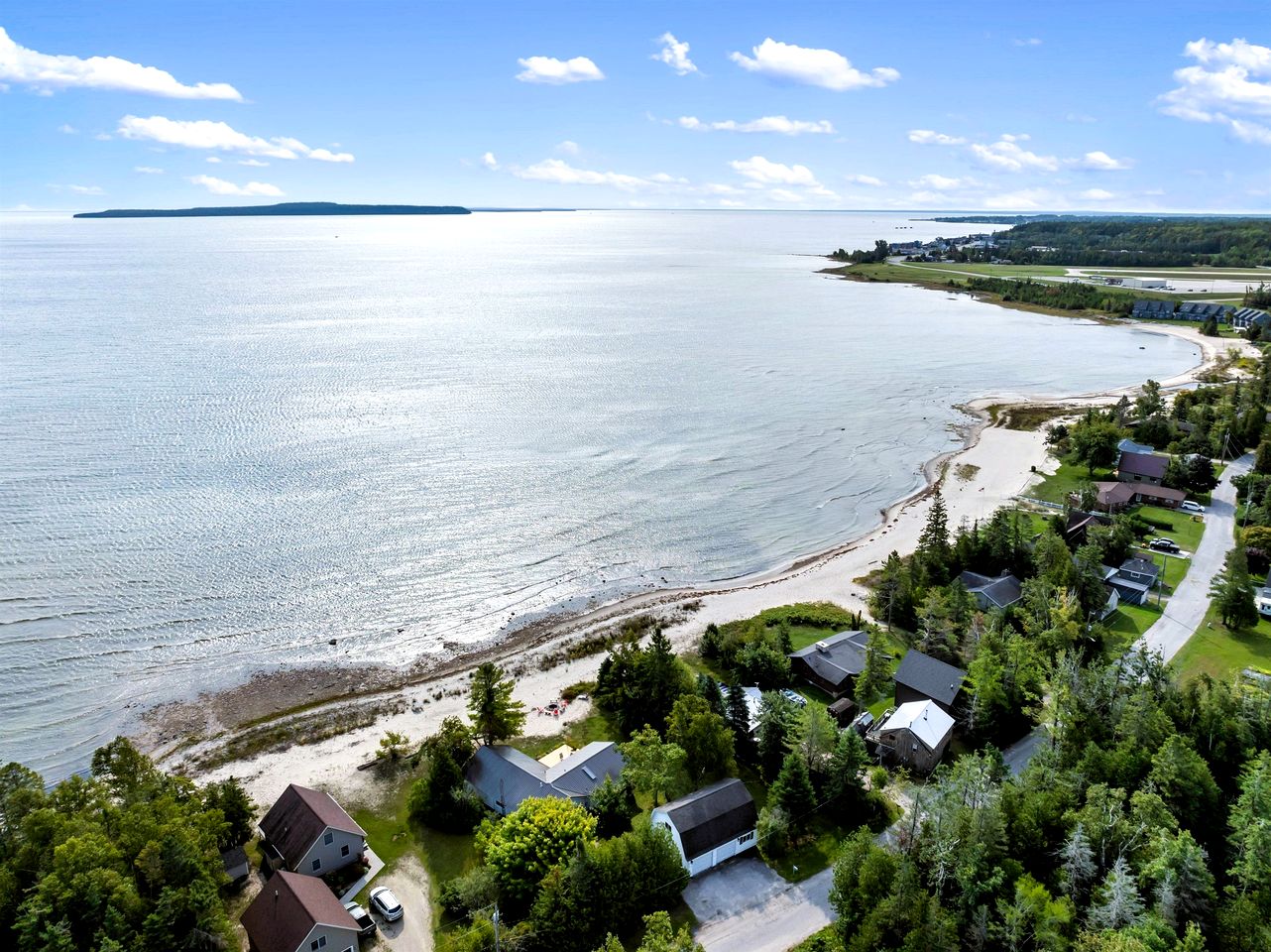 Fantastic Lakefront Beach House with Stunning Views in St. Ignace, Michigan