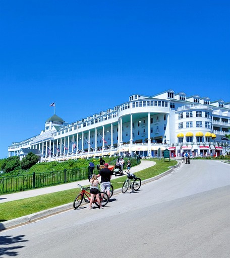 Beach Houses (United States of America, St. Ignace, Michigan)