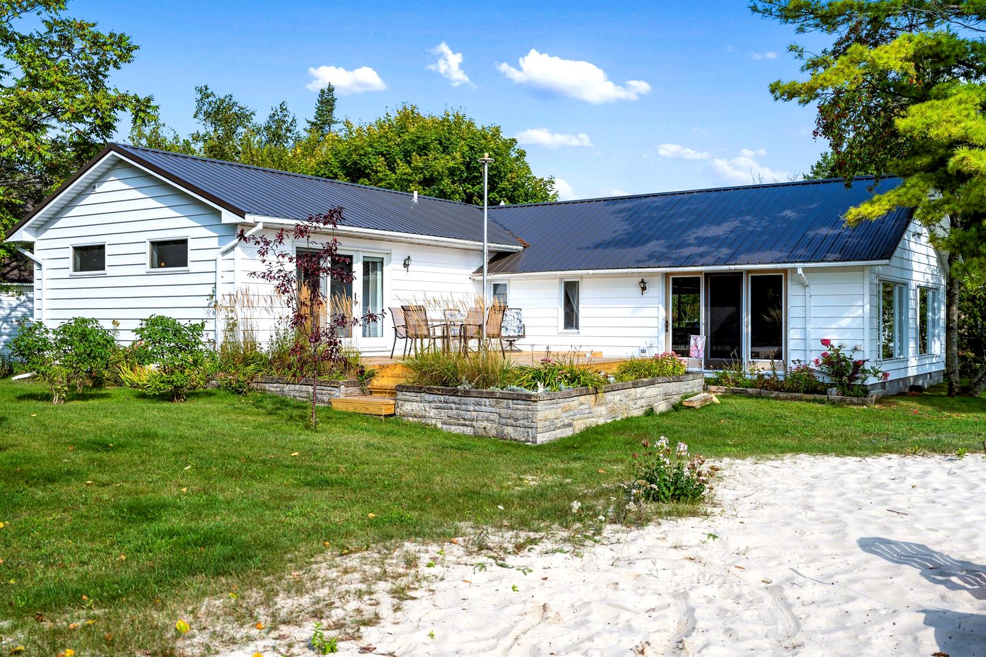 Fantastic Lakefront Beach House with Stunning Views in St. Ignace, Michigan