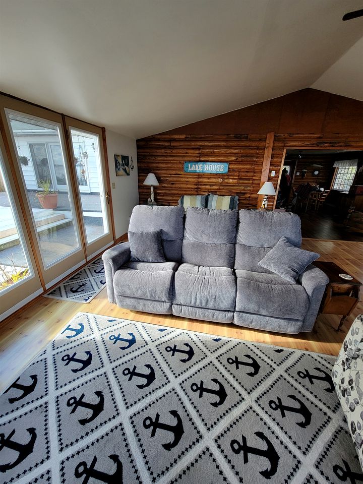 Fantastic Lakefront Beach House with Stunning Views in St. Ignace, Michigan