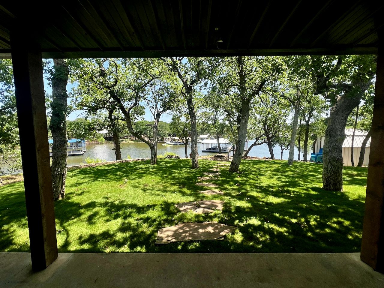 Fantastic Lakehouse with Fire Pit and Garden in Chico, Texas