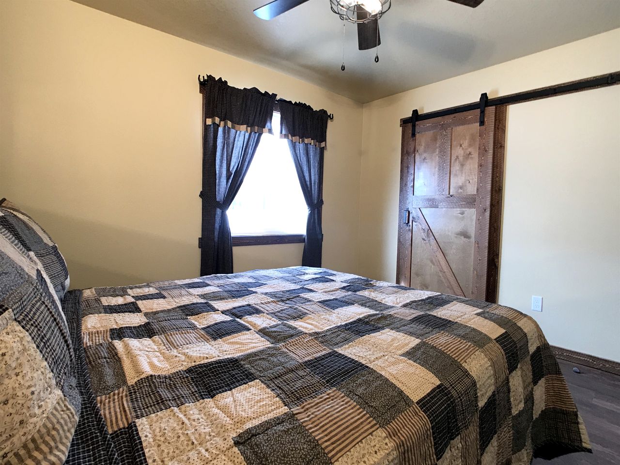 Fantastic Old West Cabin with All Commodities in Island Park, Idaho