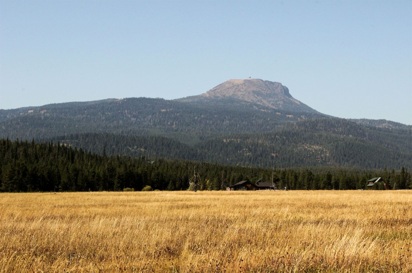 Fantastic Old West Cabin with All Commodities in Island Park, Idaho