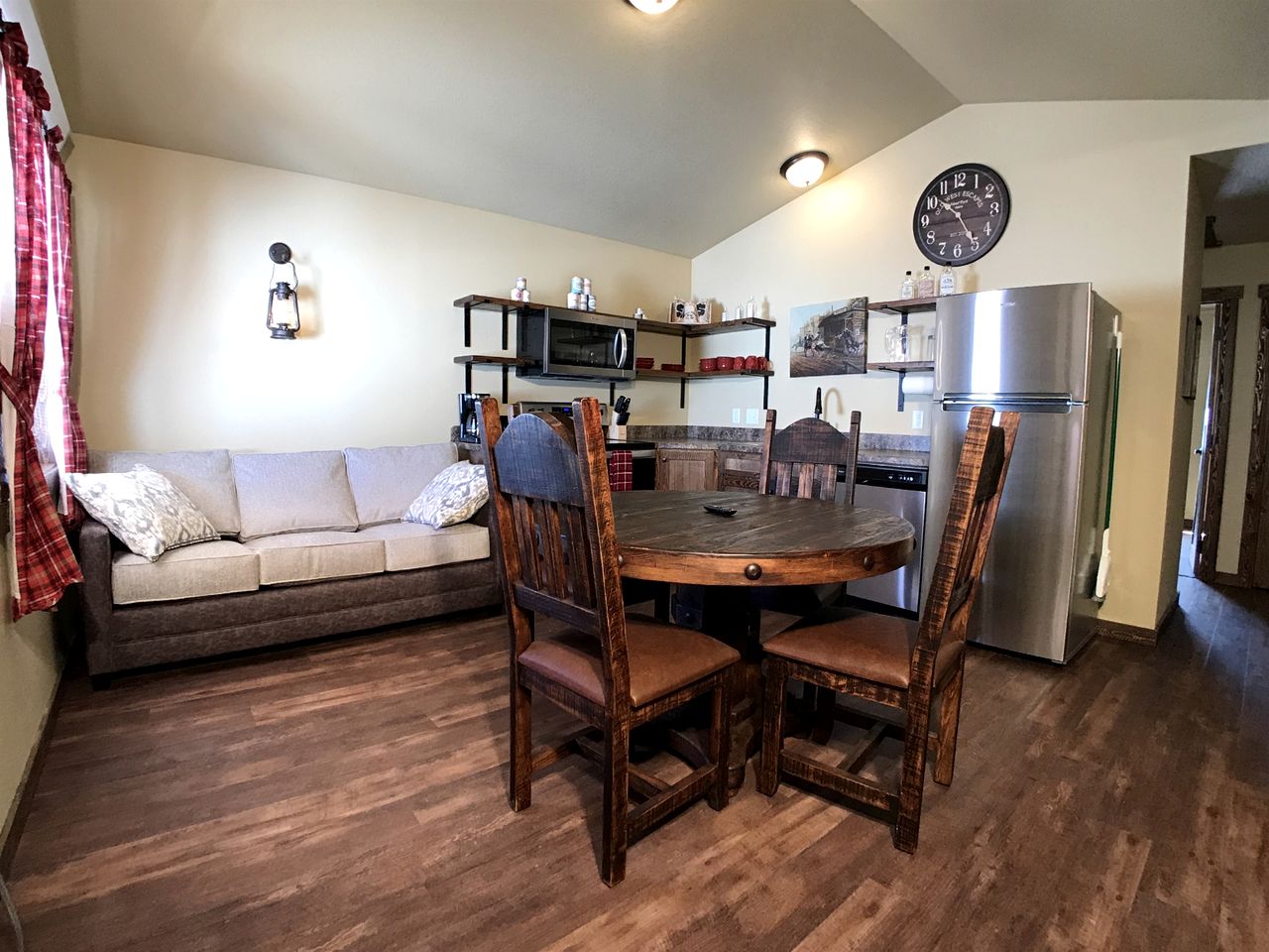 Fantastic Old West Cabin with All Commodities in Island Park, Idaho