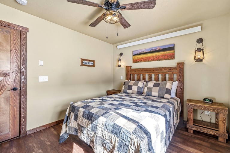 Cabins (United States of America, Island Park, Idaho)