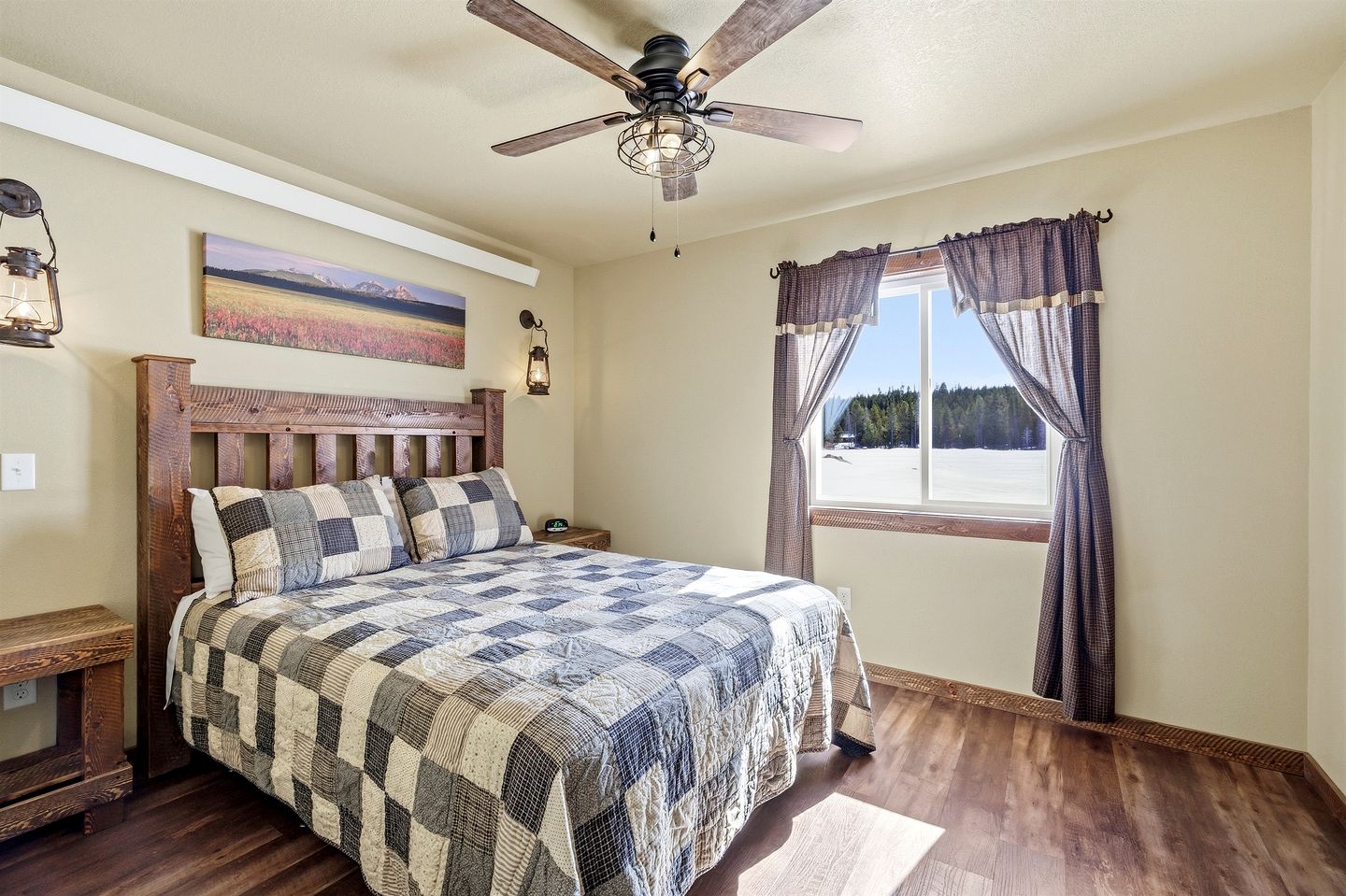 Fantastic Old West Cabin with All Commodities in Island Park, Idaho