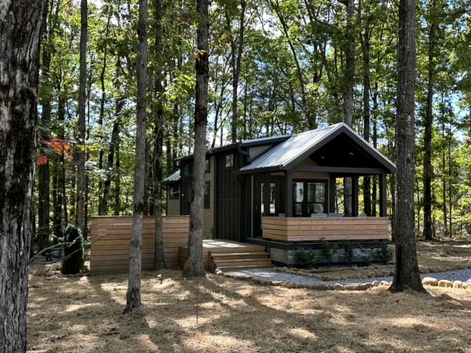 Cabins (United States of America, Monteagle, Tennessee)