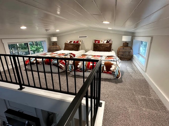 Cabins (United States of America, Monteagle, Tennessee)