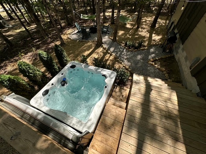 Cabins (United States of America, Monteagle, Tennessee)