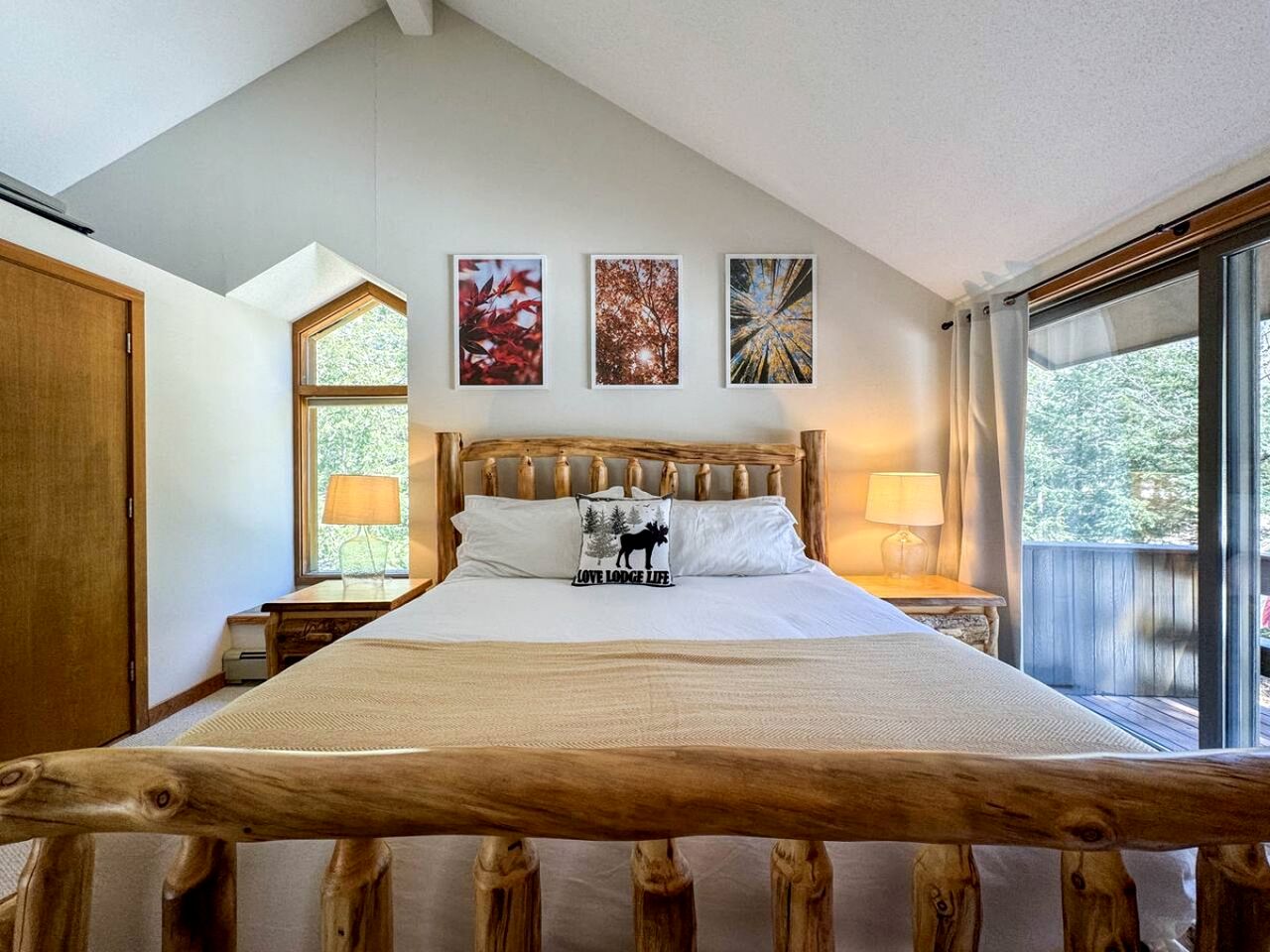 Fantastic Secluded Cabin with Swimming Pool in Bartlett, New Hampshire