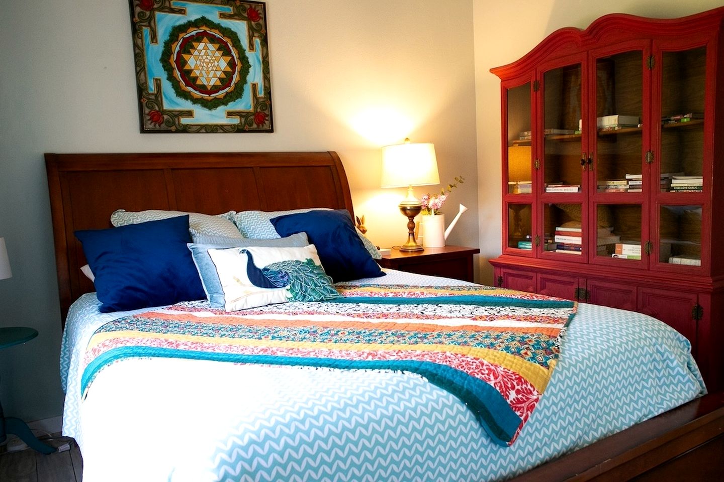 Pet Friendly Fantastic Secluded Cottage with Hot-tub in Rainbow, California