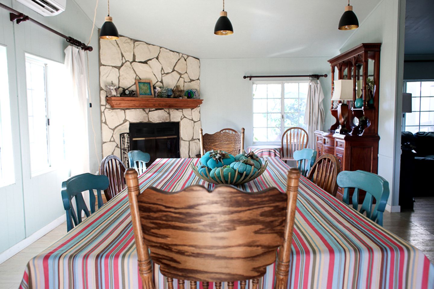 Pet Friendly Fantastic Secluded Cottage with Hot-tub in Rainbow, California