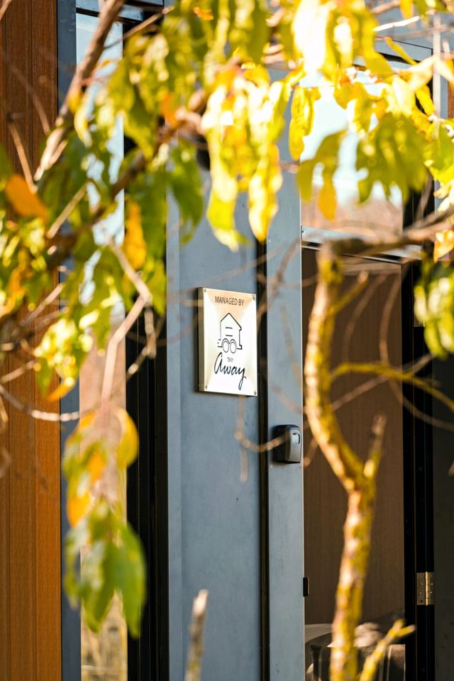 Fantastic Secluded Tiny House with Fire Pit in Milawa, Victoria