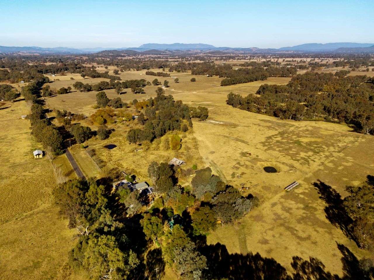 Fantastic Secluded Tiny House with Fire Pit in Milawa, Victoria
