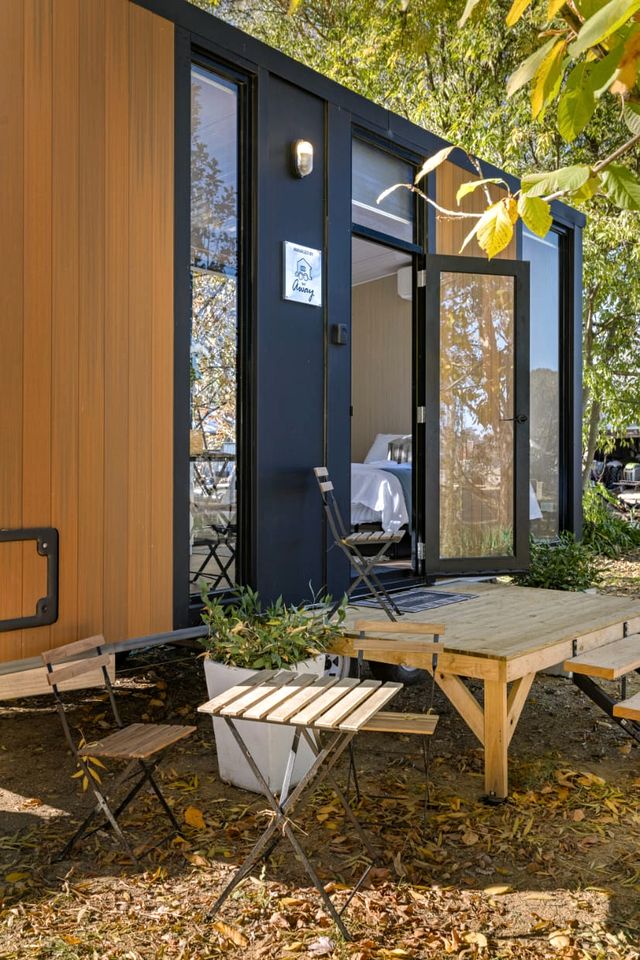 Fantastic Secluded Tiny House with Fire Pit in Milawa, Victoria