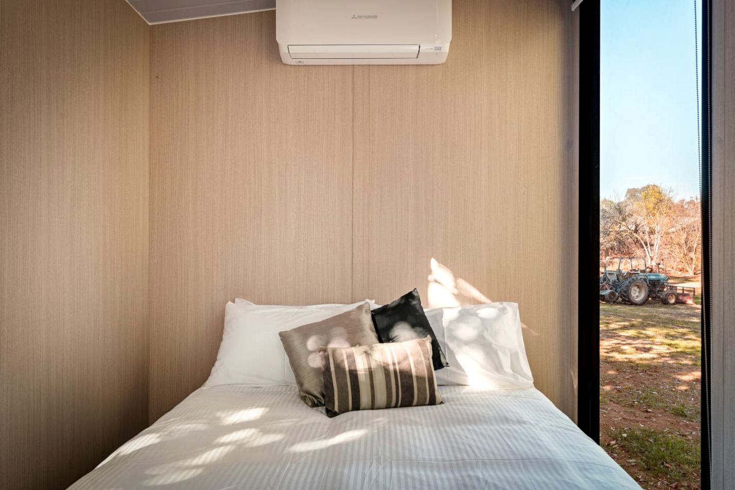 Fantastic Secluded Tiny House with Fire Pit in Milawa, Victoria