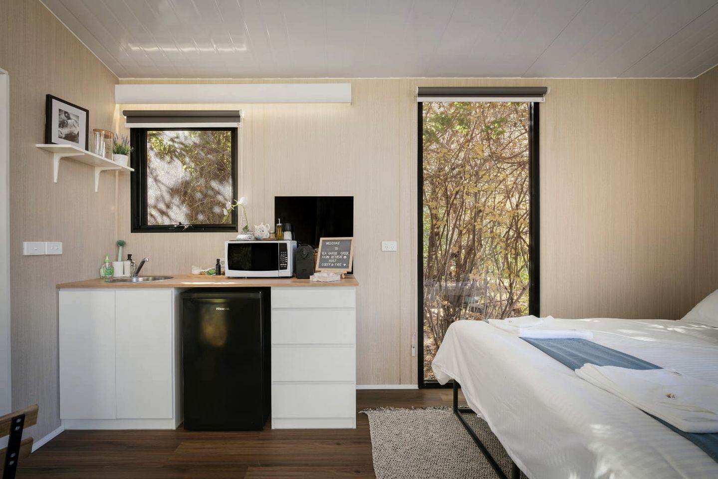 Fantastic Secluded Tiny House with Fire Pit in Milawa, Victoria