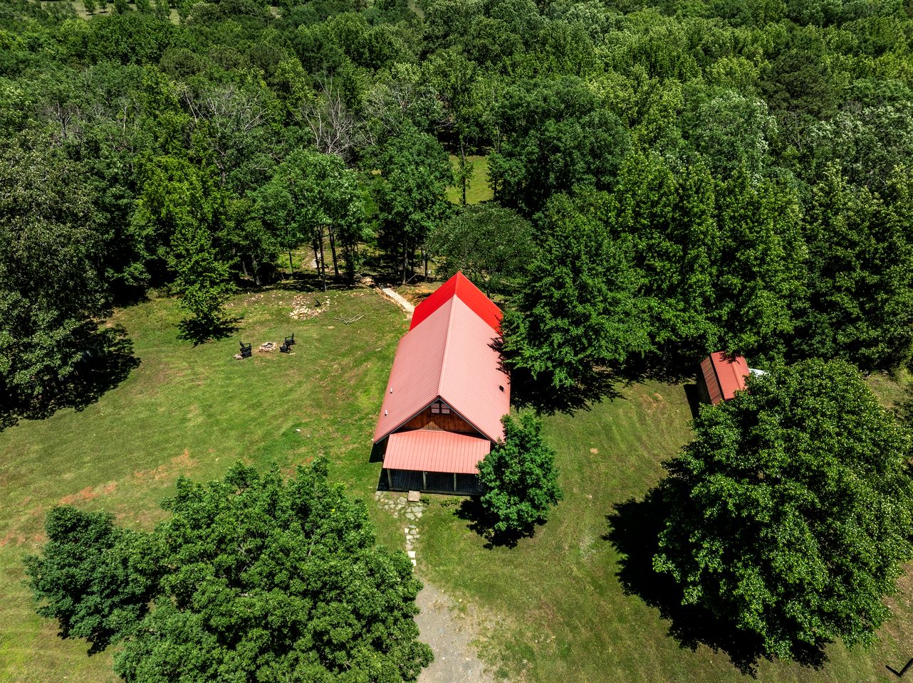 Fantastic Secluded Wooden Cabin with All Commodities in Nashoba, Oklahoma